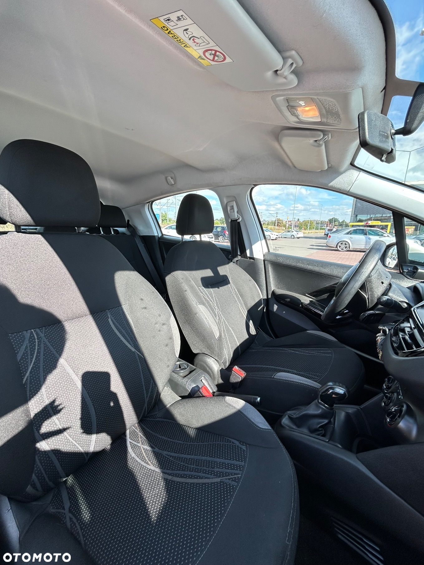 Peugeot 208 1.6 BlueHDi Active - 24