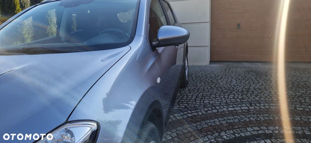 Nissan Qashqai 2.0 360 - 11