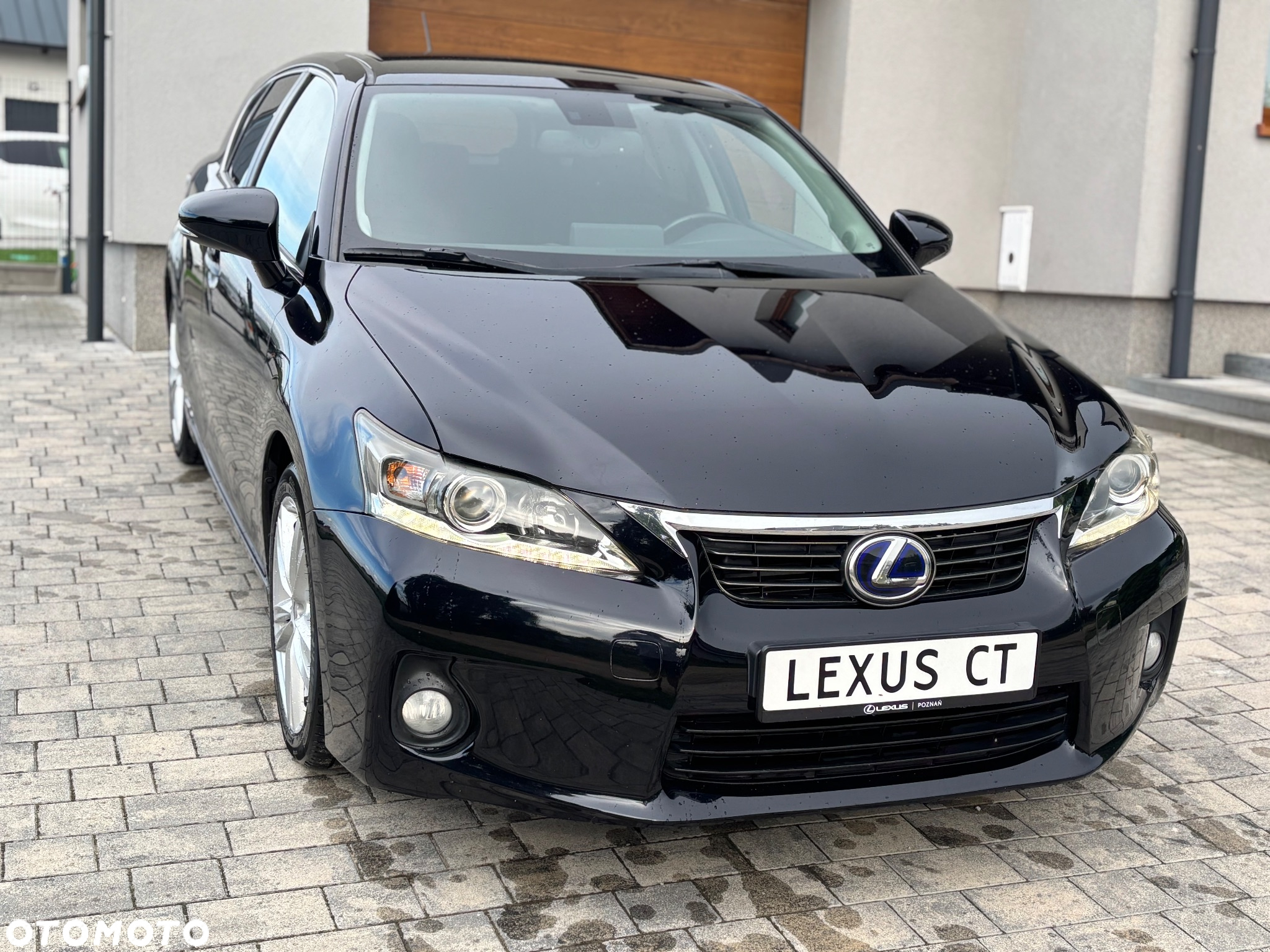 Lexus CT 200h Dynamic Line - 2