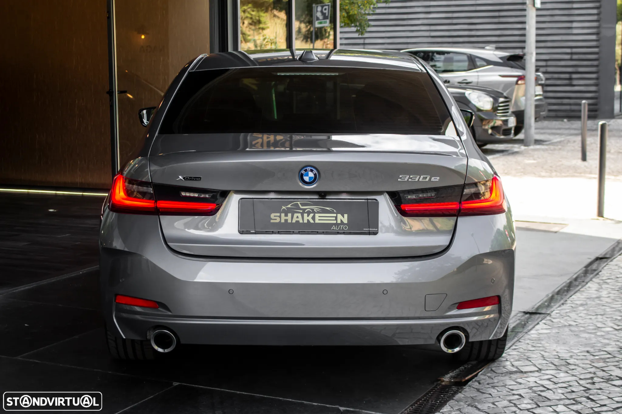 BMW 330 e xDrive Aut. Luxury Line - 10