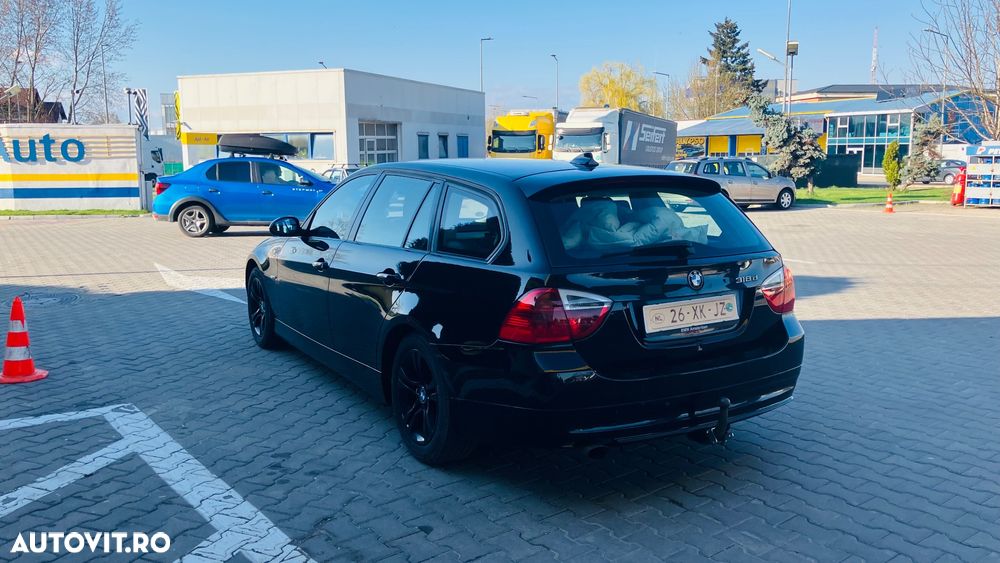 BMW Seria 3 318d DPF - 5