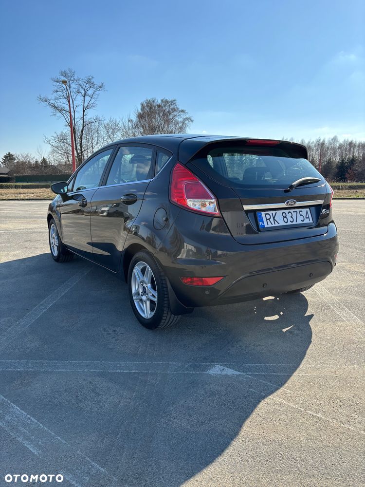Ford Fiesta 1.6 TDCi Titanium - 4