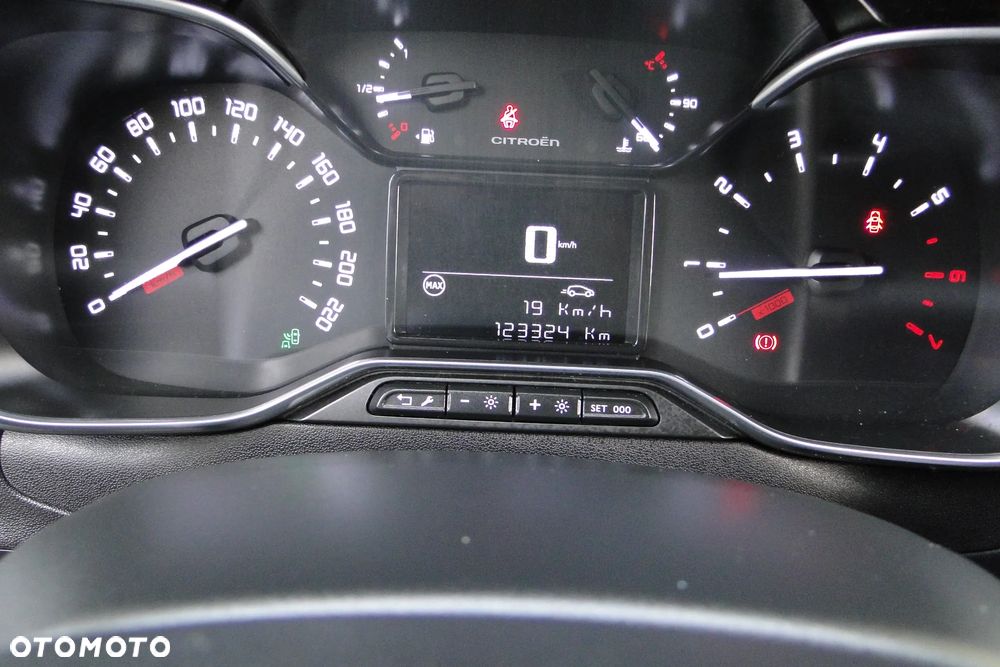 Citroën C3 1.2 PureTech Selection Elite - 17