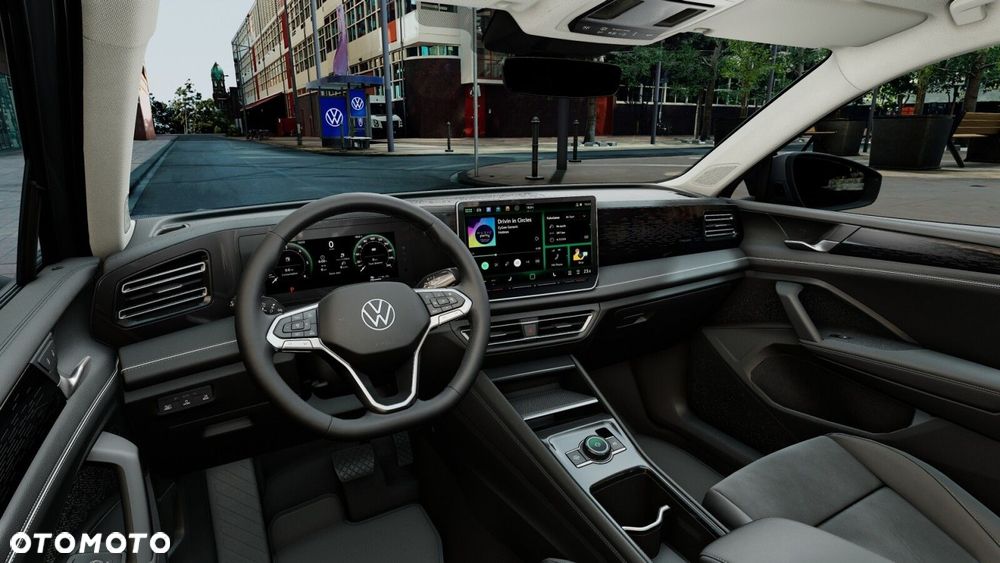 Volkswagen Tiguan - 7