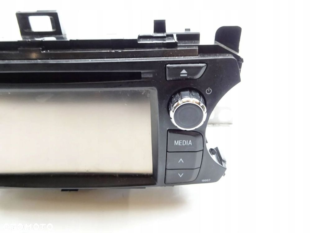 radio cd gps toyota yaris iii 11-17 r. - 3