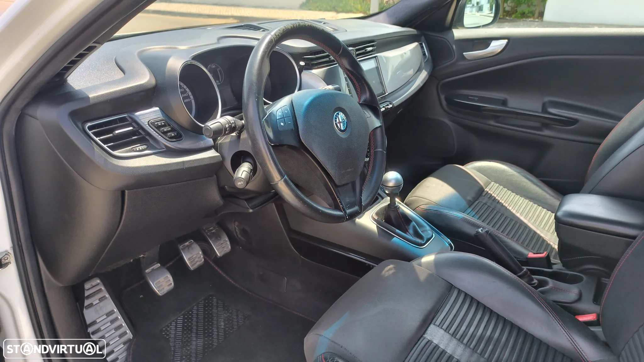 Alfa Romeo Giulietta 1.6 JTDm Progression - 13