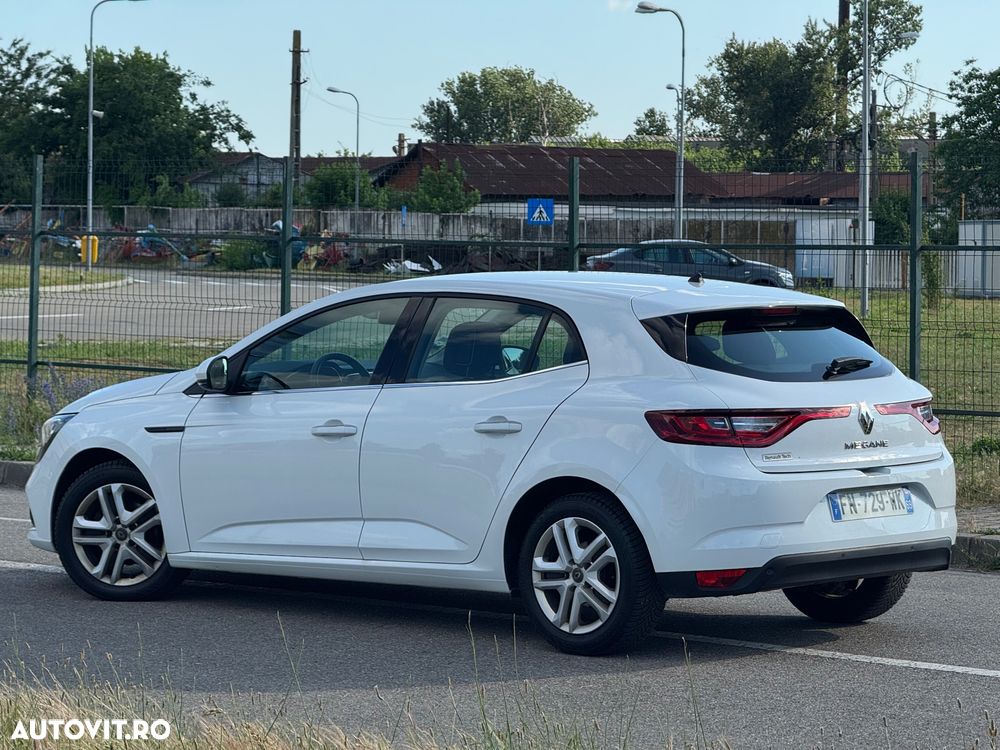 Renault Megane - 12