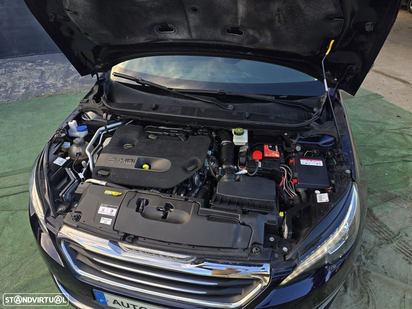 Peugeot 308 2.0 BlueHDi Allure J18 - 20