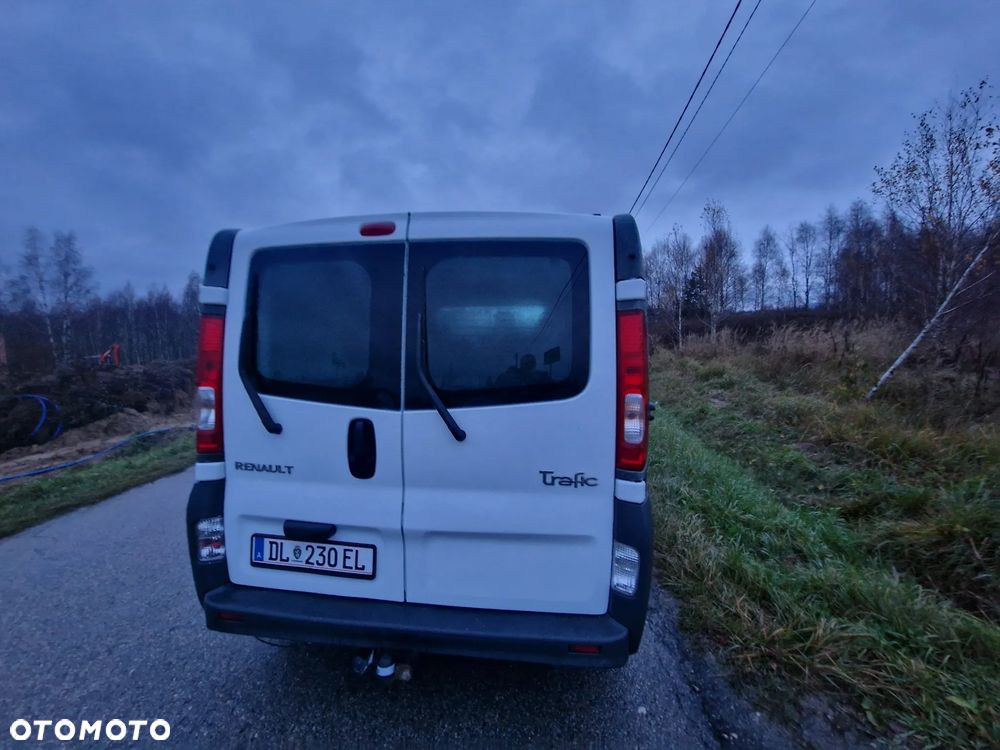 Renault Trafik - 19