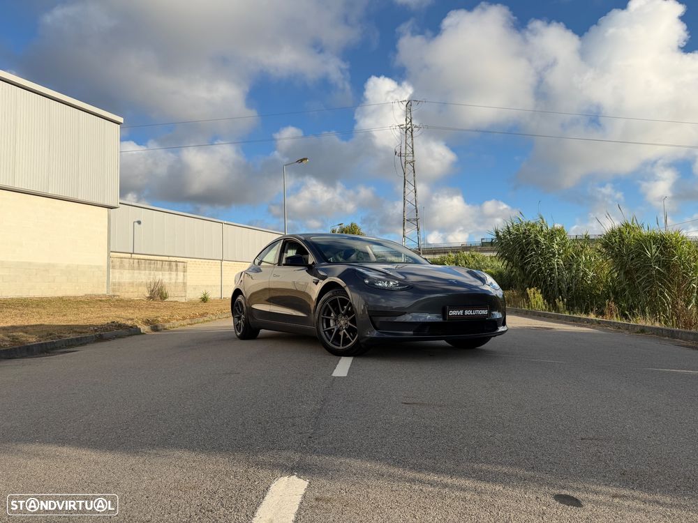 Tesla Model 3 Standard Range Plus RWD - 3