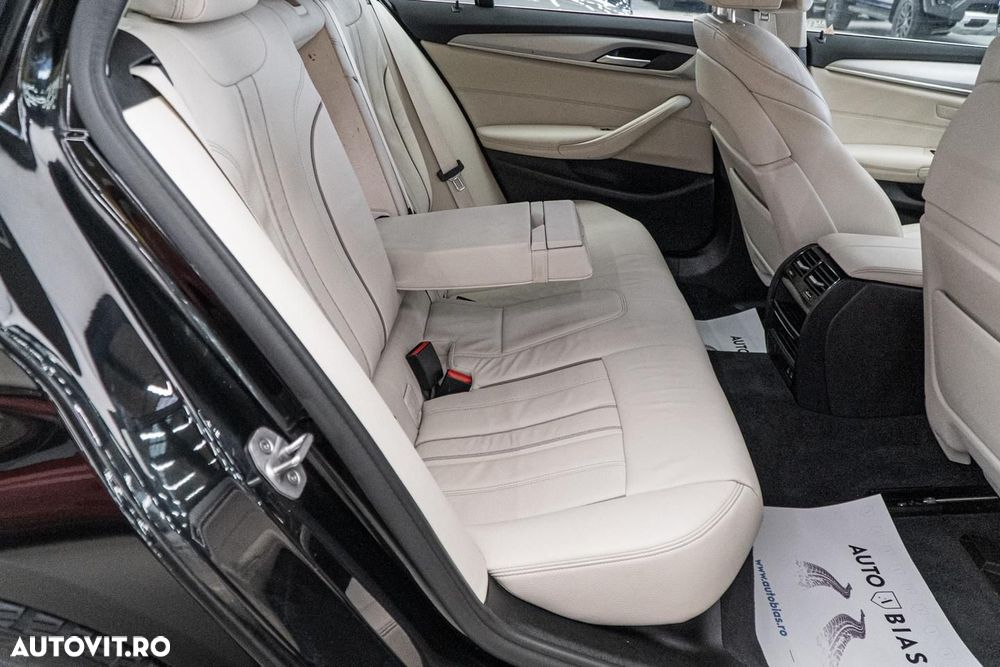 BMW Seria 5 520e Aut. Luxury Line - 9