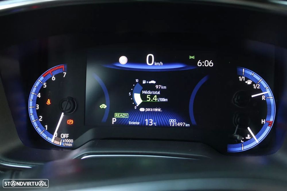 Toyota Corolla 1.8 Hybrid Exclusive - 20