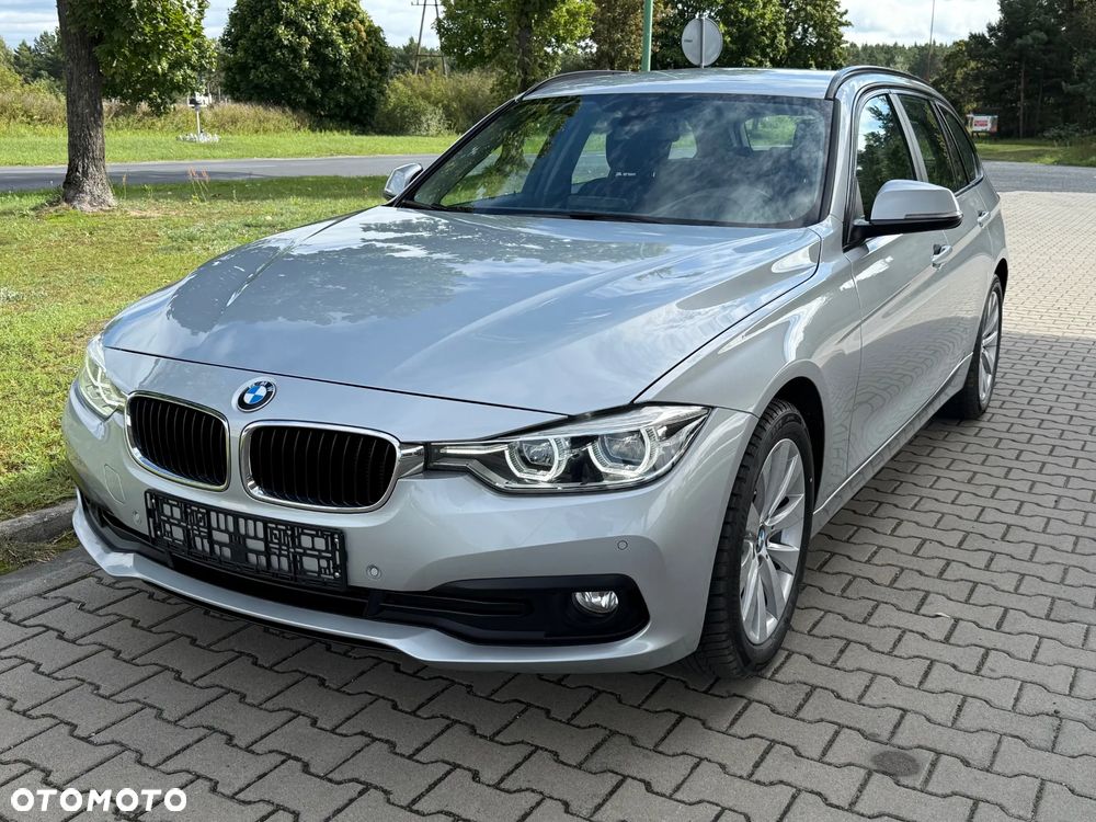 BMW Seria 3 318d