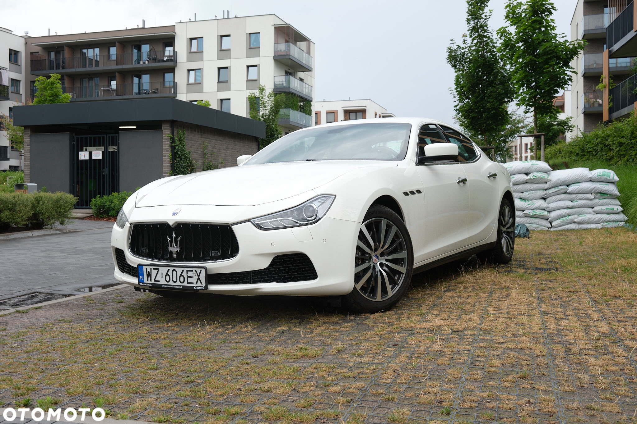 Maserati Ghibli Standard - 9