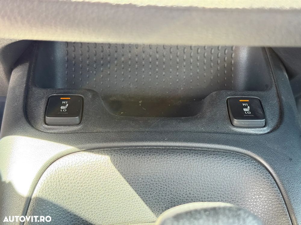 Toyota Corolla 1.8 HSD Business - 14