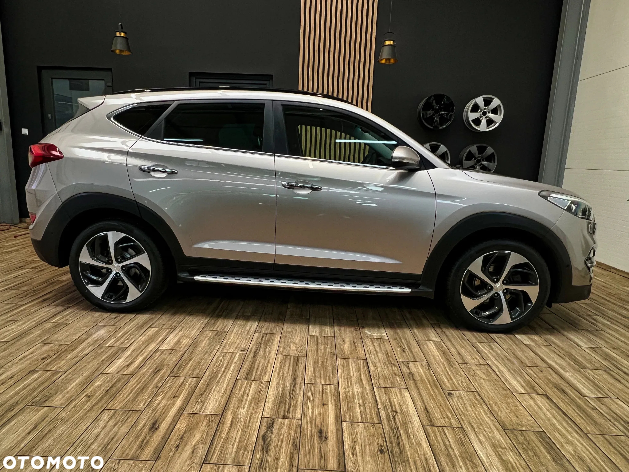 Hyundai Tucson 2.0 CRDI Premium 4WD - 6