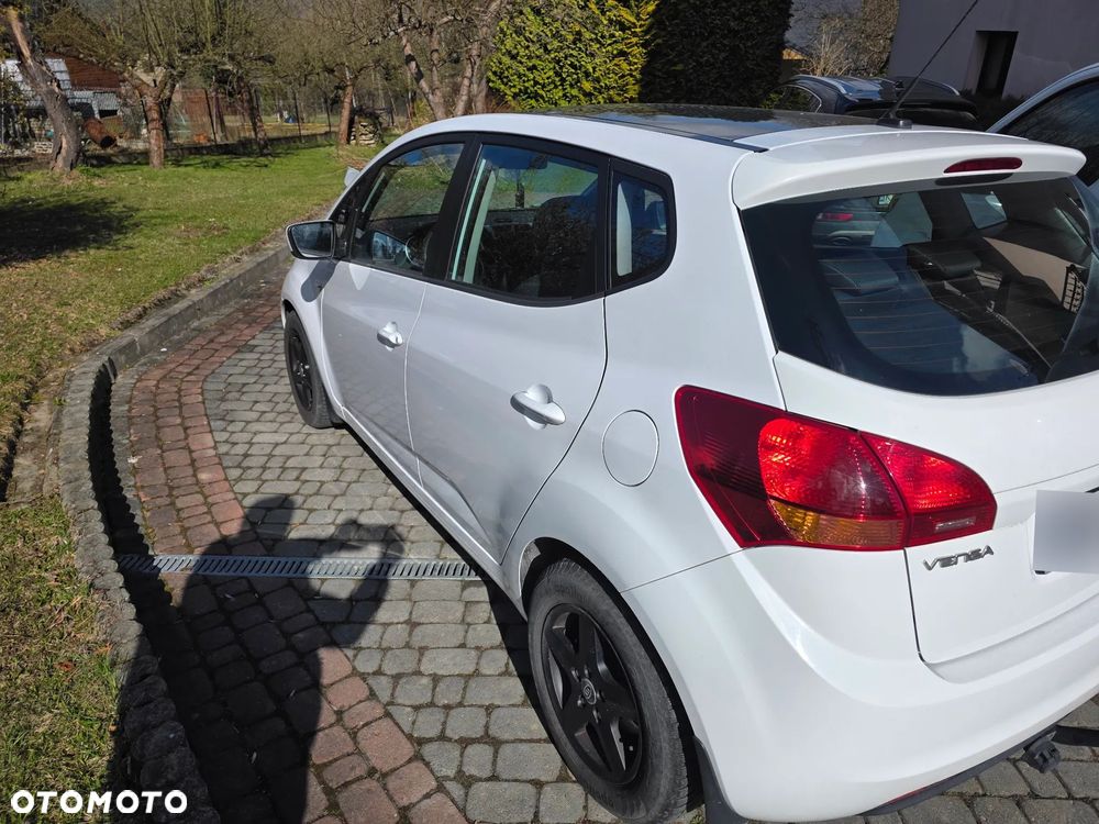 Kia Venga 1.6 CRDi L - 5