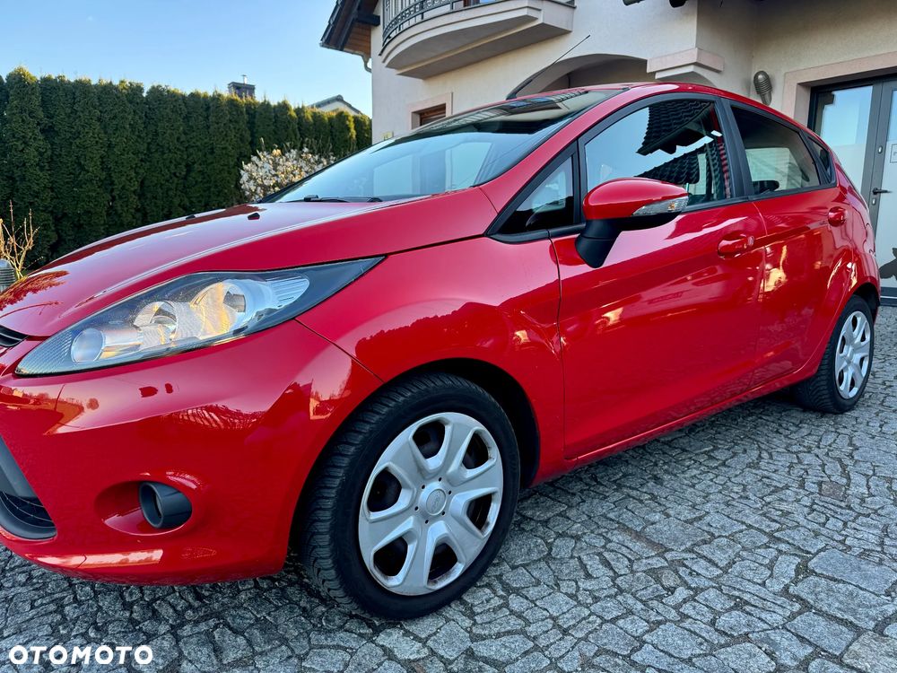 Ford Fiesta 1.25 Celebration - 9