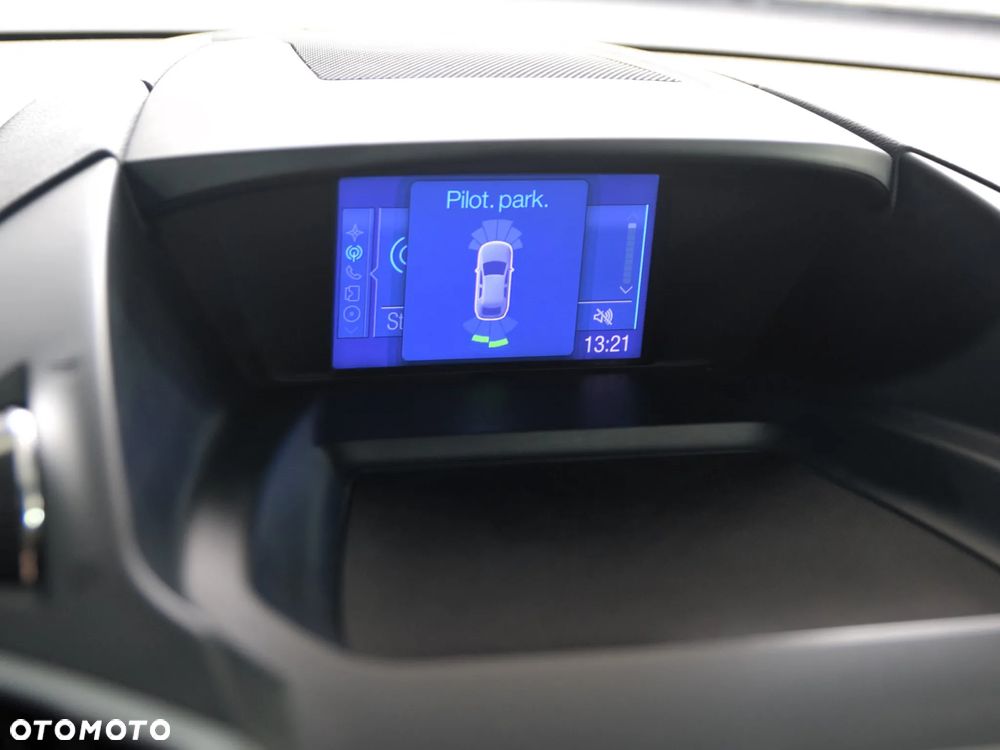 Ford C-MAX 2.0 TDCi Titanium - 25