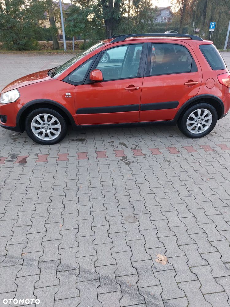 Suzuki SX4 1.9 DDiS DPF 4x2 Comfort - 3