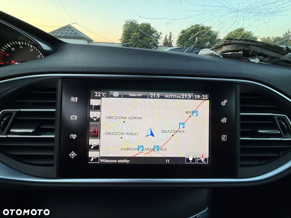 Peugeot 308 PureTech 130 EAT6 Stop & Start GT-Line Edition - 23