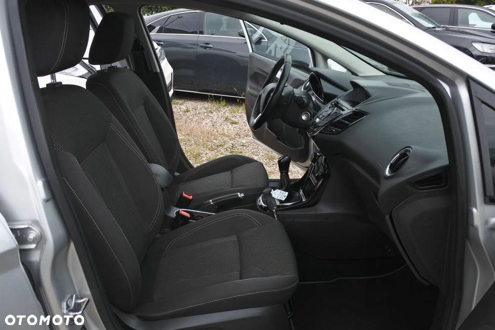 Ford Fiesta 1.0 EcoBoost S&S TITANIUM - 6