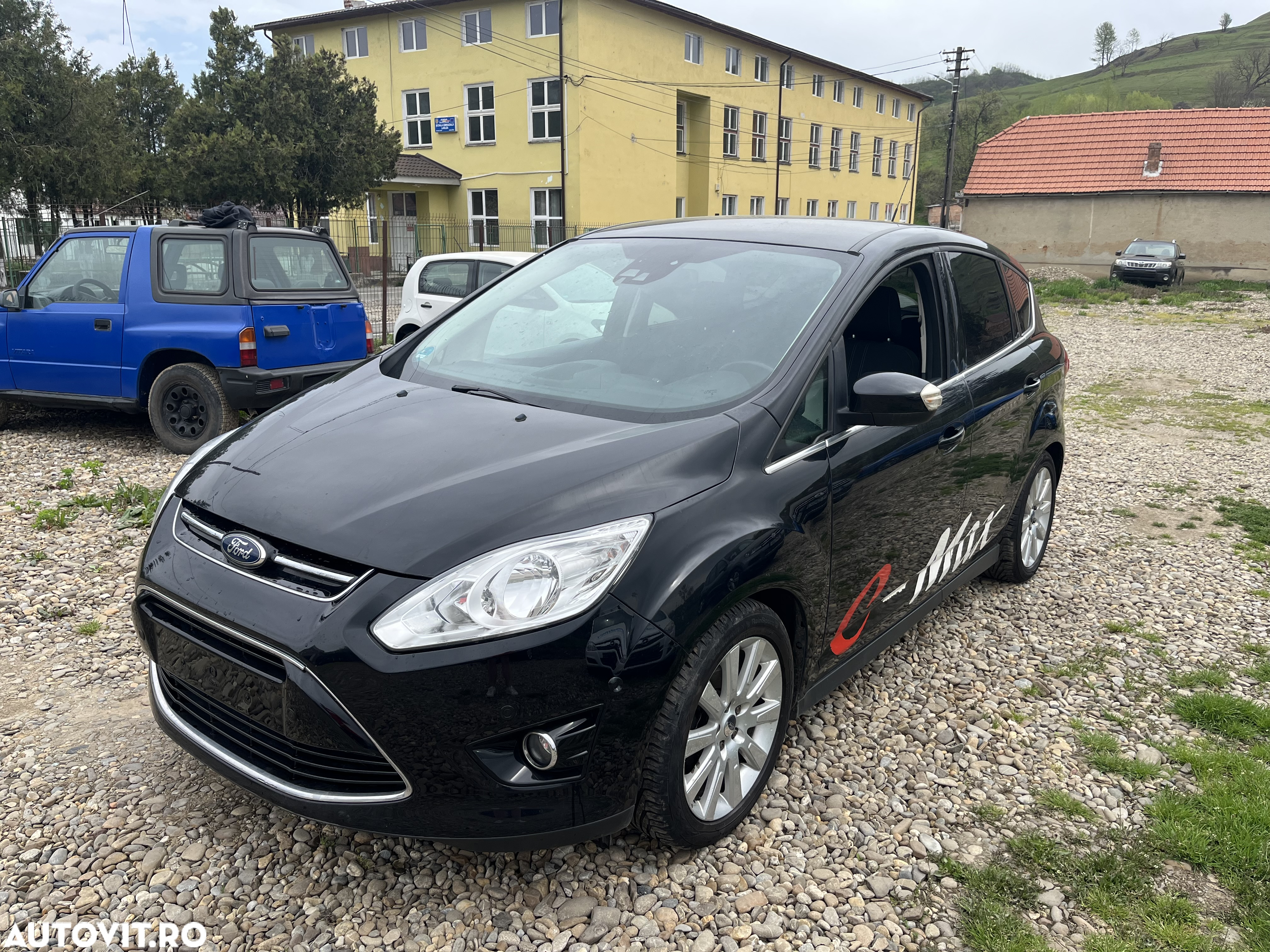 Ford C-Max 1.6 TDCi Start-Stop-System Champions Edition - 2