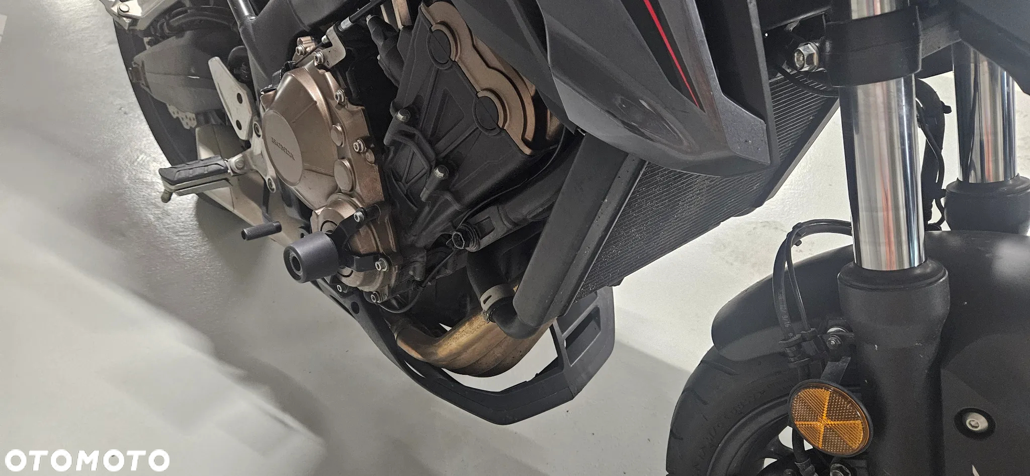 Honda CB - 6