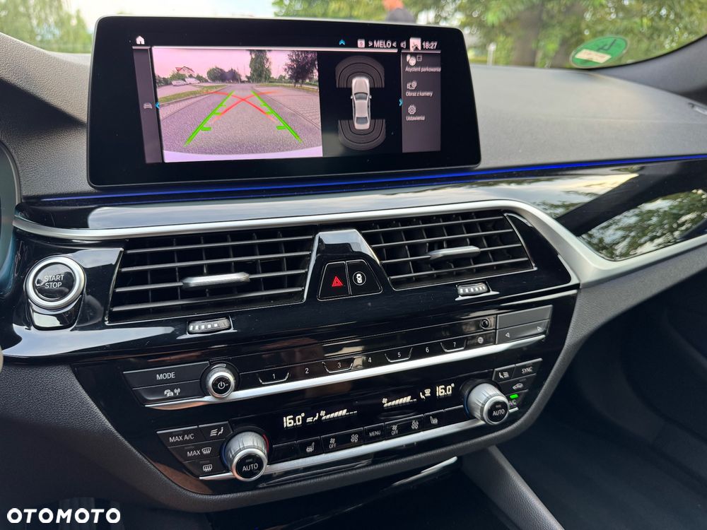 BMW Seria 5 530e xDrive M Sport Edition - 31