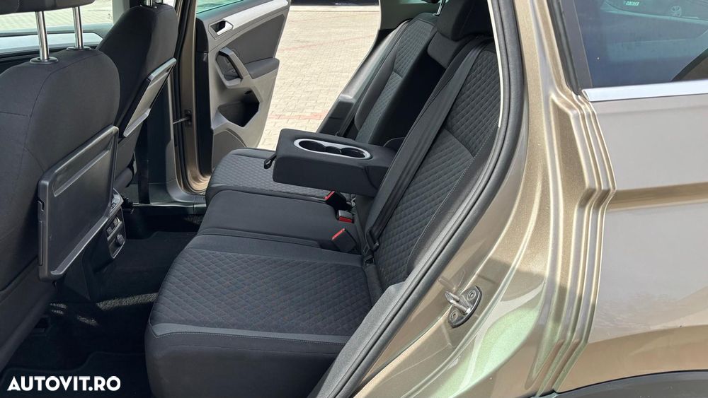 Volkswagen Tiguan 2.0 TDI DPF DSG 4Mot Comfortline - 11