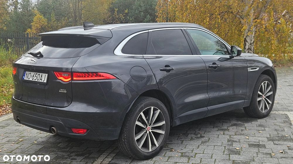 Jaguar F-Pace 2.0 i4P AWD Portfolio - 17