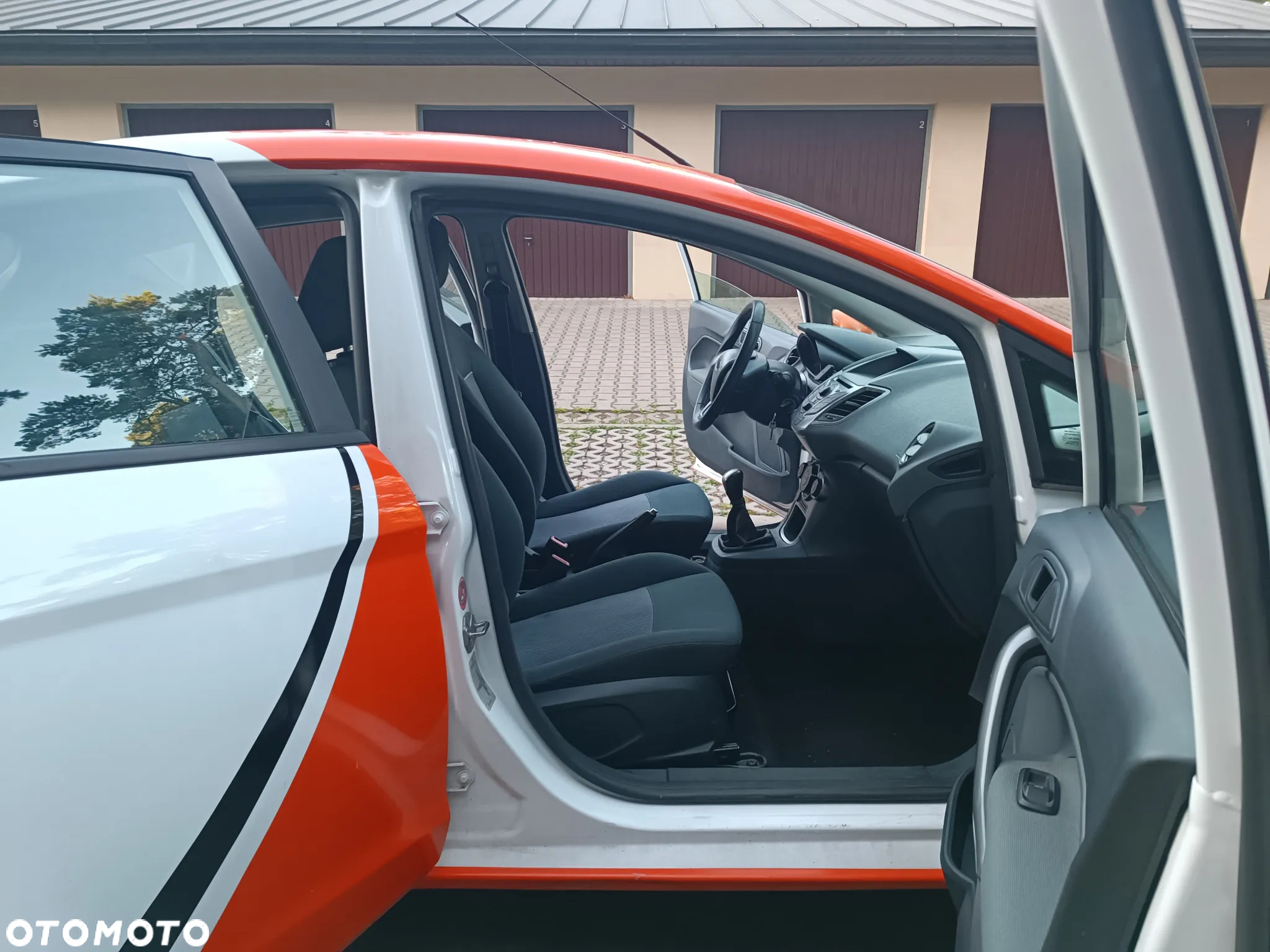 Ford Fiesta - 28