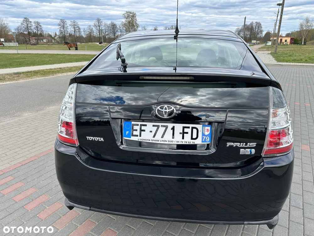 Toyota Prius 1.5 VVT-i Sol - 6