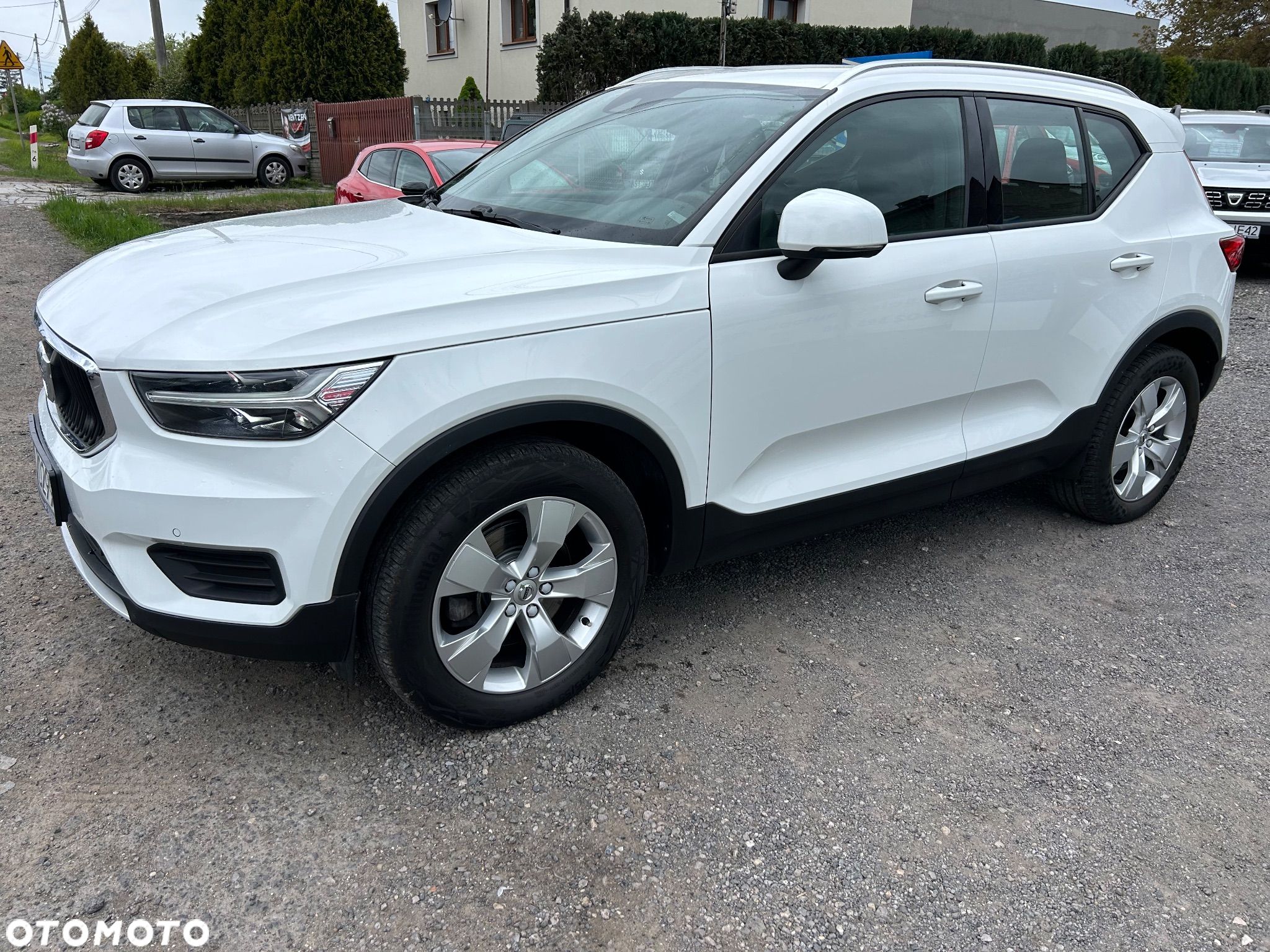 Volvo XC 40 T5 AWD Momentum Pro - 1