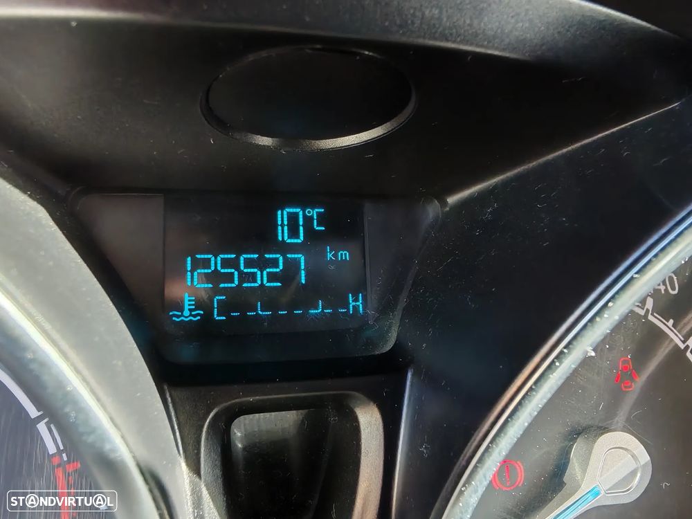 Ford EcoSport 1.0 EcoBoost Titanium - 16