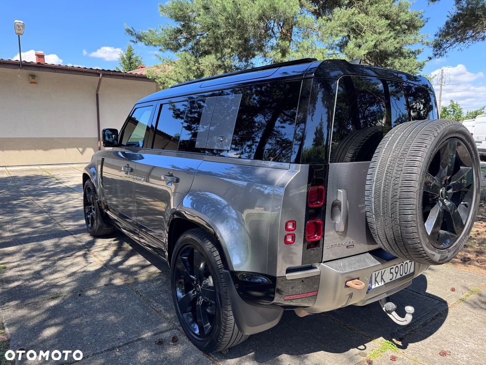 Land Rover Defender 3.0 P400 mHEV X-Dynamic HSE - 11