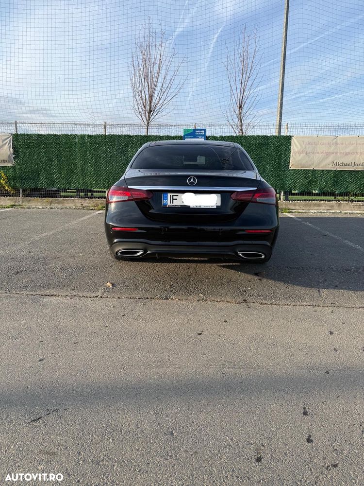 Mercedes-Benz E 220 d 9G-TRONIC - 4