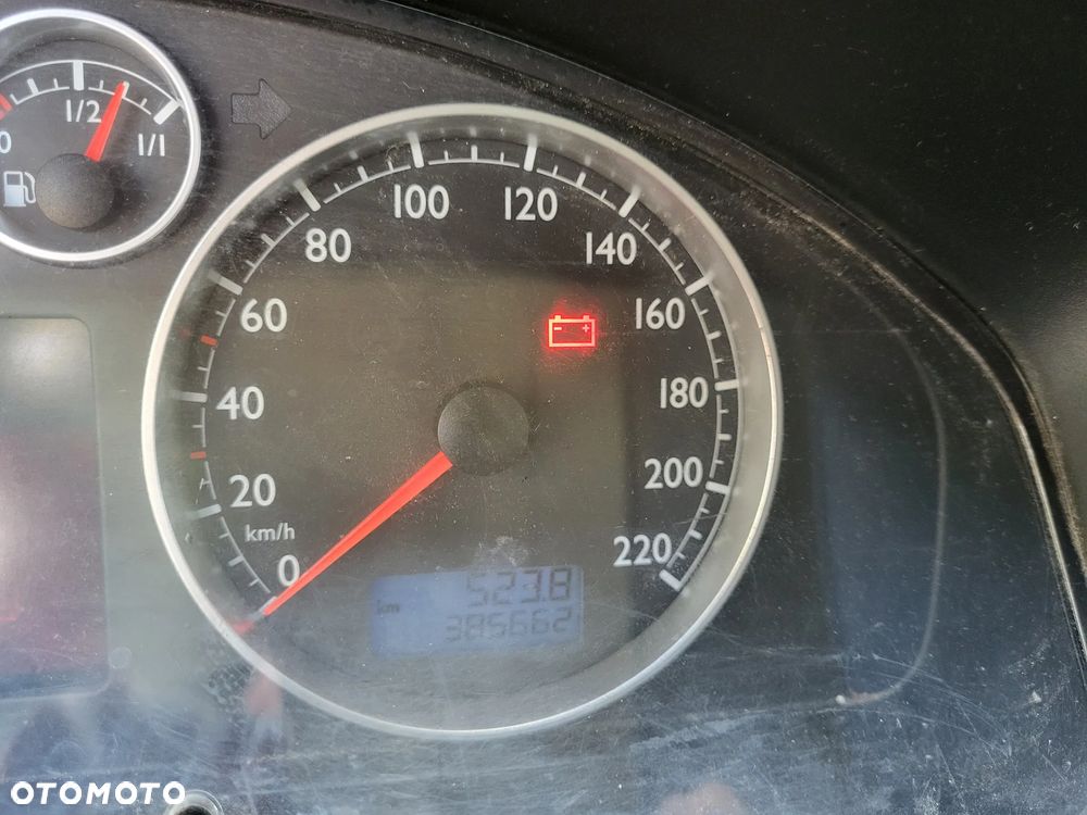 Volkswagen Transporter - 10