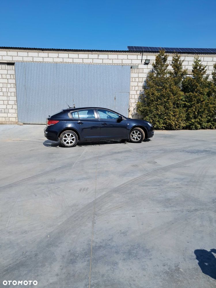 Chevrolet Cruze - 1