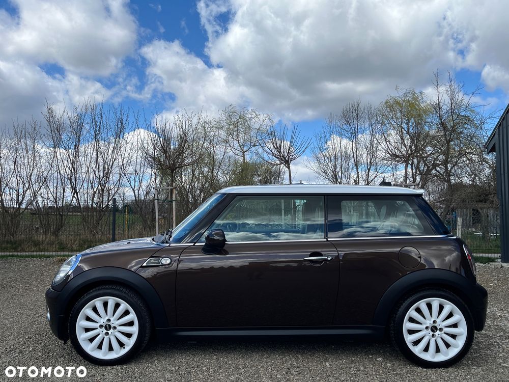 MINI Cooper 50 Mayfair - 12