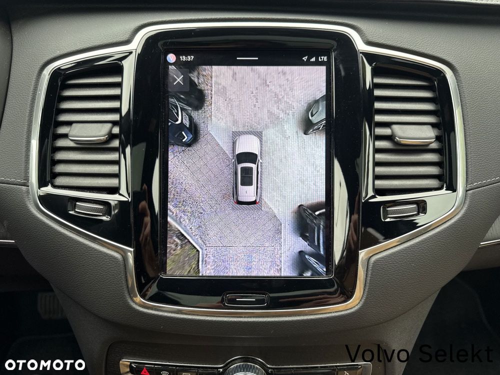 Volvo XC 90 - 27