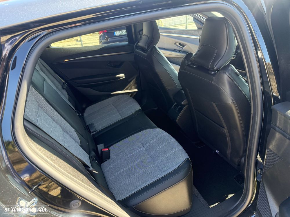 Renault Mégane E-Tech - 9