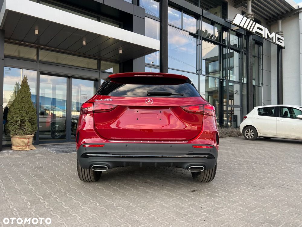 Mercedes-Benz GLA 200 AMG Line - 19