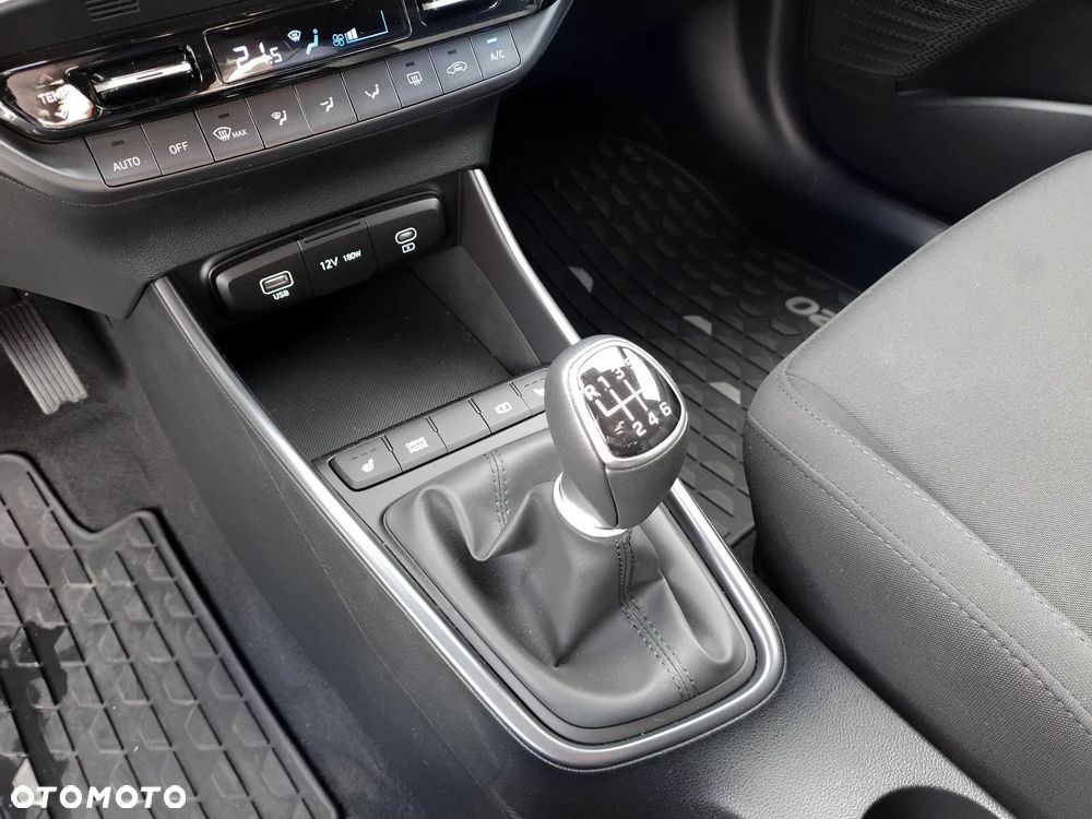 Hyundai i20 1.0 T-GDi Modern Black - 18