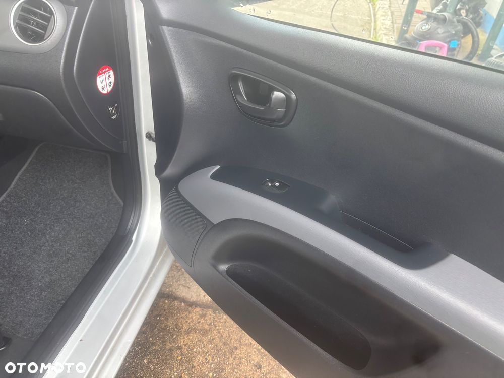 Hyundai i10 1.1 Style - 15