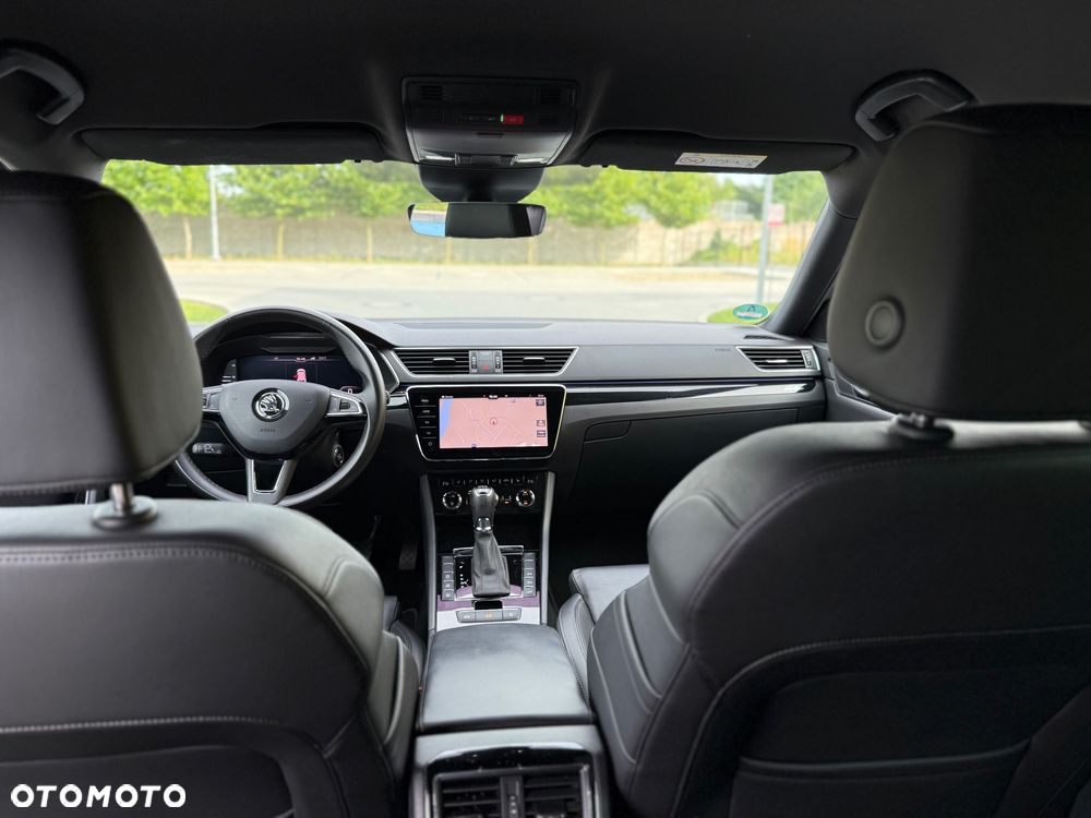 Skoda Superb 2.0 TDI 4x4 L&K DSG - 22