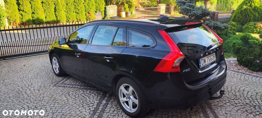 Volvo V60 D4 Kinetic - 4