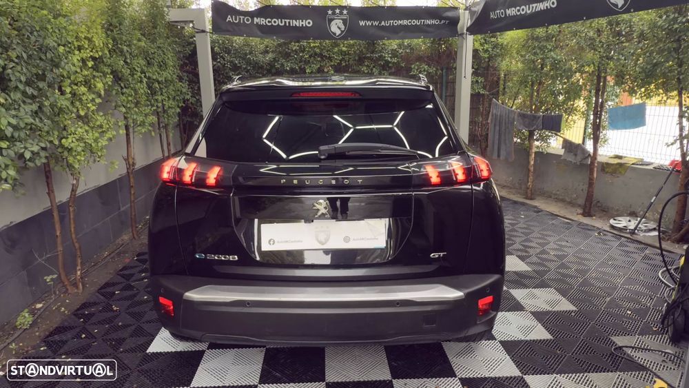 Peugeot e-2008 GT Pack - 5