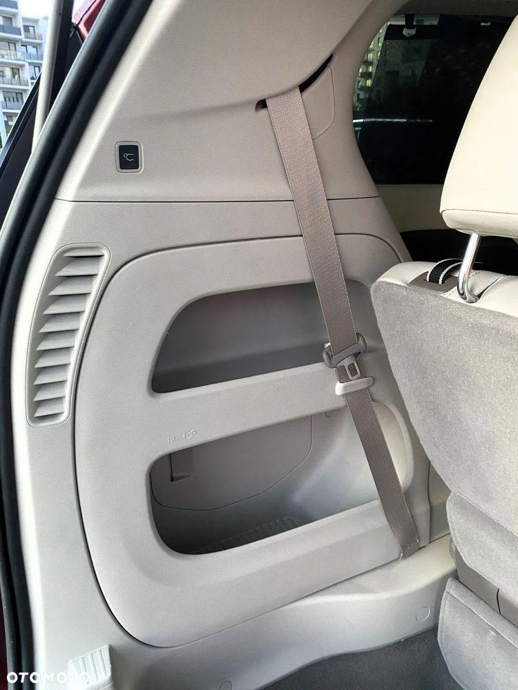 Chrysler Pacifica - 38