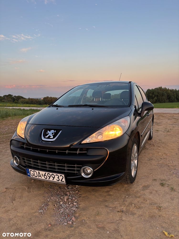 Peugeot 207 1.4 - 20